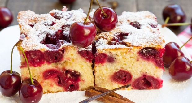 Recept za brzi biskvit s trešnjama koji nikome nikad nije propao