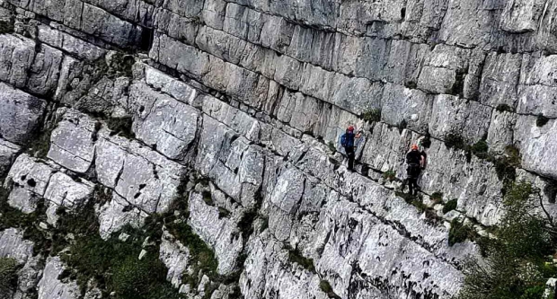 HPD Gojzerica na krovu Hrvatske, dinarskom vrhu Sinjal