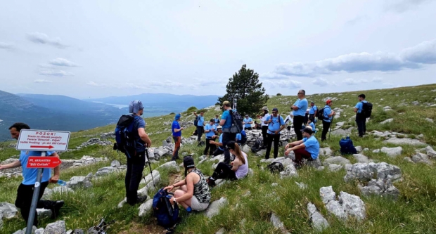 HPD Gojzerica na krovu Hrvatske, dinarskom vrhu Sinjal