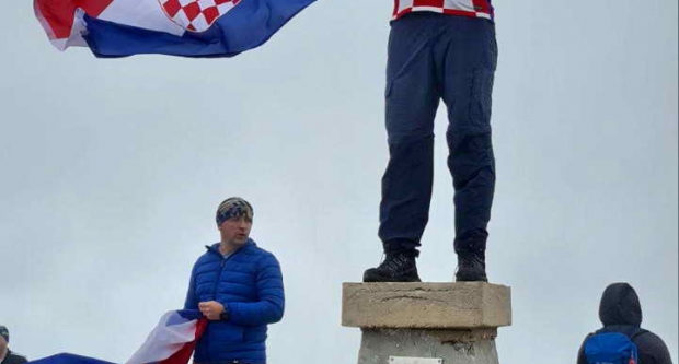 HPD Gojzerica na krovu Hrvatske, dinarskom vrhu Sinjal