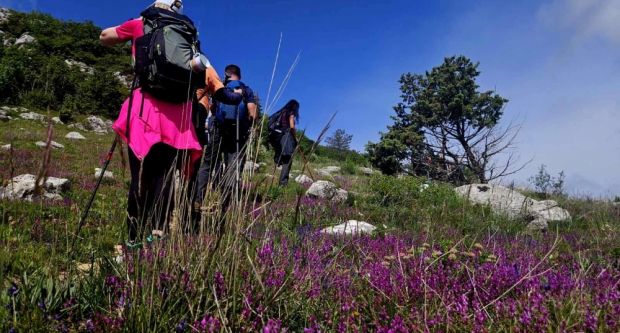 HPD Gojzerica na krovu Hrvatske, dinarskom vrhu Sinjal
