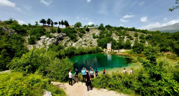 HPD Gojzerica na krovu Hrvatske, dinarskom vrhu Sinjal