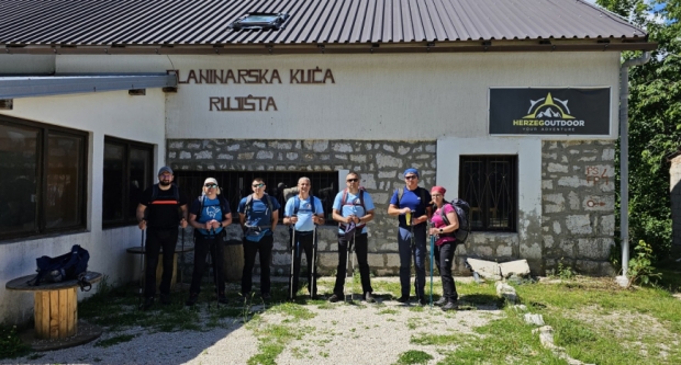 HPD Gojzerica na izletu u Prenj- BiH pohodila vrhove  Zelena glava 2155 mnv i Otiš 2097 mnv