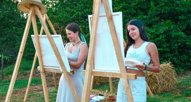 FOTO: Umjetnost, vino i zabava na vili Vinkomir u Kutjevu