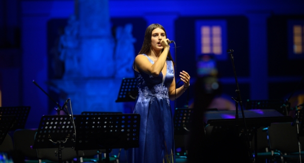 Škoro oduševio novom pjesmom ’Baja’ na završnoj večeri Zlatnih žica Slavonije