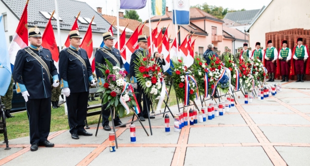 FOTO: Obilježen Dan hrvatskih branitelja Požeško-slavonske županije