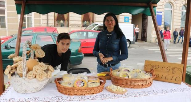 Subotnja šetnja Požegom i Agro Tour Slavonija 22.9.2018.