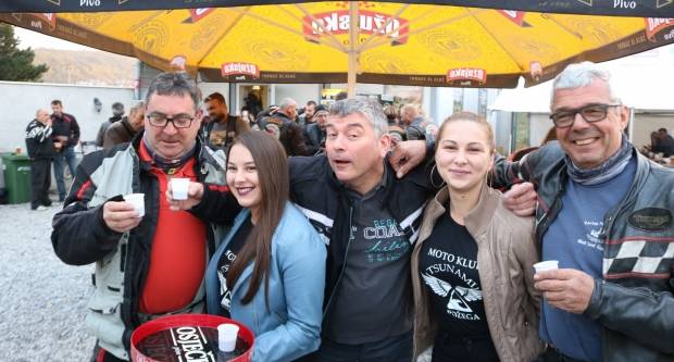Moto Oktoberfest Nr. 1 Moto kluba ʺTsunamiʺ iz Požege 29.9.2018.