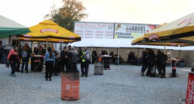 Moto Oktoberfest Nr. 1 Moto kluba ʺTsunamiʺ iz Požege 29.9.2018.