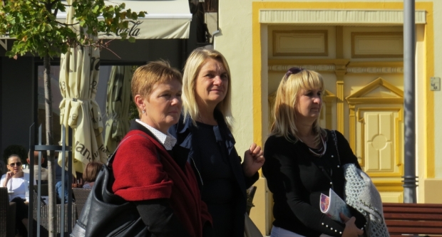 Projekt ʺBontonʺ okupio 12 škola diljem županije, učenici kroz zabavu pokazivali pravila bontona