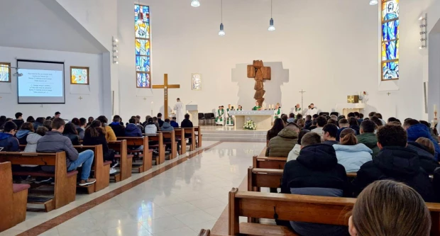 Započeli dekanatski susreti krizmanika i mladih u pripravi za SKHM2026.