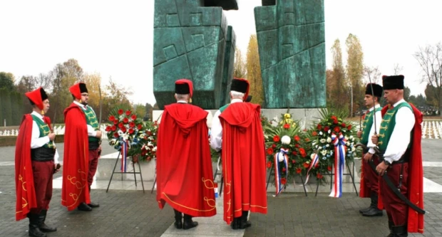 Postrojba Trenkovi panduri u posjetu Vukovaru