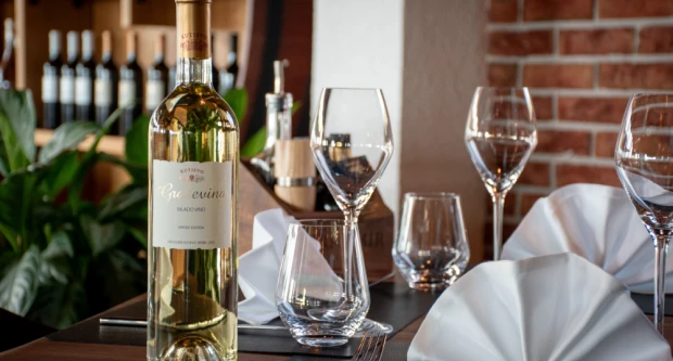 VINARIJA KUTJEVO- VRIJEME JE ZA MLADU GRAŠEVINU