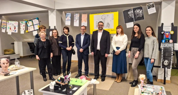 Izložba “Kreativni i Neovisni” otvorena u Gradskoj knjižnici Požega