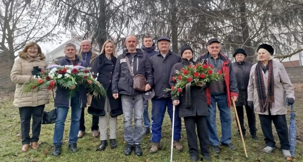 SJEĆANJE NA ŽRTVE HOLOKAUSTA: Komemoracija na židovskom groblju u Požegi