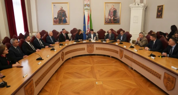 Potpisan ugovor za izgradnju čvora Požega: Snažan infrastrukturni iskorak za Slavoniju