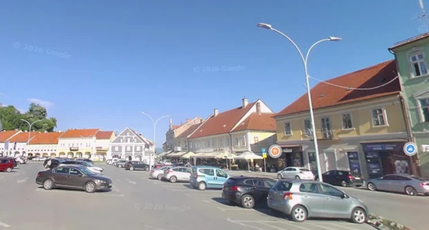 Policija intervenirala: Potukli se na Trgu Svetog Trojstva u Požegi