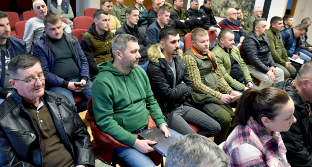 Požeški lovci imali radionicu o novim načinu izdavanja lovne dokumentacije