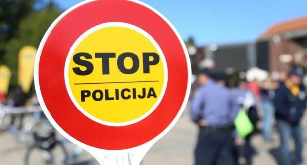 Bijeg nakon sudara u Požegi: Vozač ostavio oštećeno vozilo bez podataka