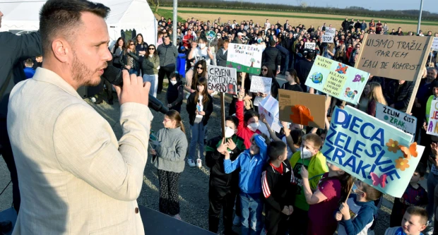 Snažna poruka iz Kutjeva: Građani uz gradonačelnika Budimira ustraju u borbi za čist zrak