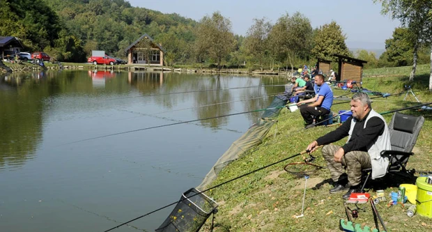 Ribnjaci u Starom Brestovcu puni ribe, a dom otvoren svima