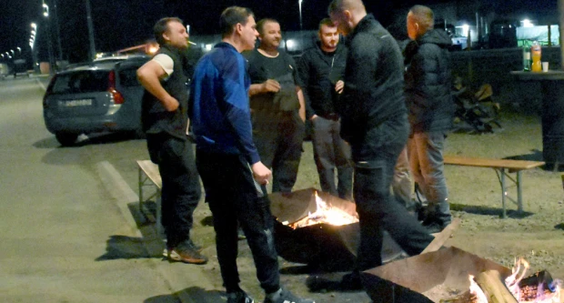 KUTJEVČANI NE ODUSTAJU: Treći tjedan blokade kompostane, osniva se i Eko udruga