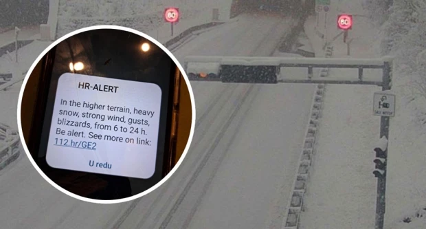 Snijeg zatrpao autocestu, kamioni ne mogu prema moru. Građanima poslan apel