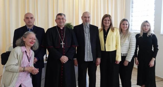 Biskup Ivo pohodio Dom za odrasle osobe u Ljeskovici