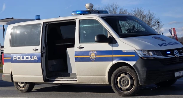 Pijan s 2,07 promila prešao u suprotnu traku i izazvao sudar – samo sreća spriječila tragediju