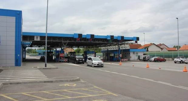 MUP se oglasio: Od petka isključivo digitalno evidentiranje prelazaka granica