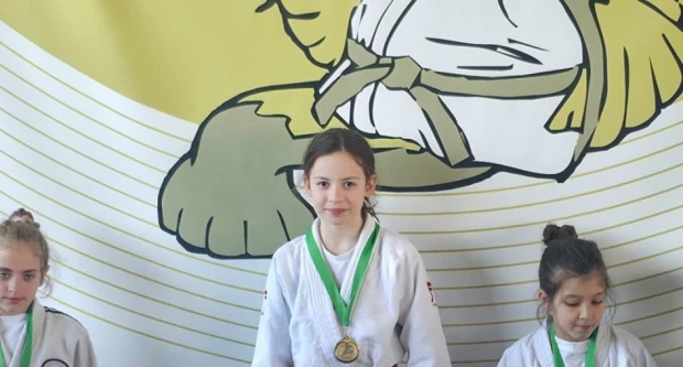 Marta Komušanac i Mateo Crnković osvojili prva mjesta na turniru u Pisarovini