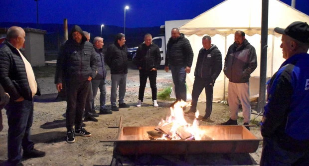 KRAJ ŠESTOTJEDNE OPSADE: Prosvjednici u Kutjevu sklonili šator, čekaju se potezi vlasnika kompostane