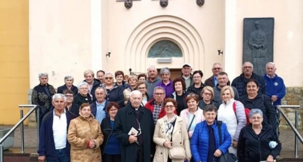 MATICA UMIROVLJENIKA GRADA PLETERNICE: Zanimljiv jednodnevni izlet u Slunj, Karlovac i Krašić