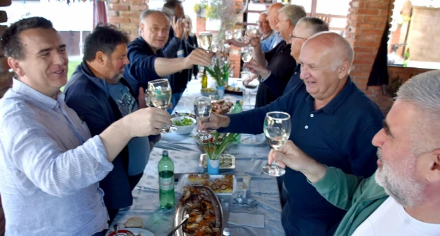 Požeški ogranak ’Vino-Kapa’ uz mlade graševine proslavio jubilej