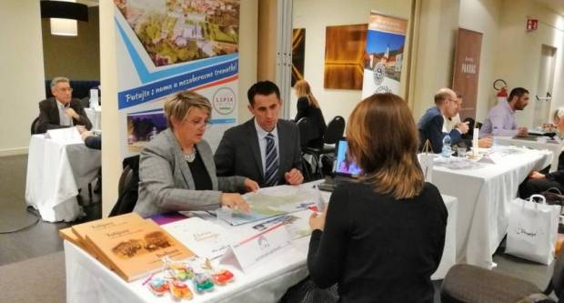 Lipik i Pakrac se predstavili u Torinu Lipik i Pakrac se predstavili u Torinu