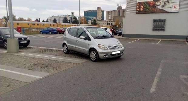 Požeški inovatori s Kauflandovog parkirališta Požeški inovatori s Kauflandovog parkirališta