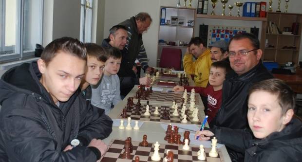 Šahovski klub Pakrac-Lipik: Uspješna jesen Šahovski klub Pakrac-Lipik: Uspješna jesen