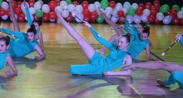 Božićna priča Pleterničkih mažoretkinja