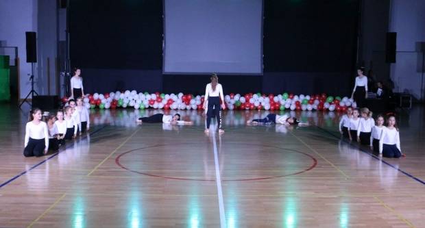 Božićna priča Pleterničkih mažoretkinja