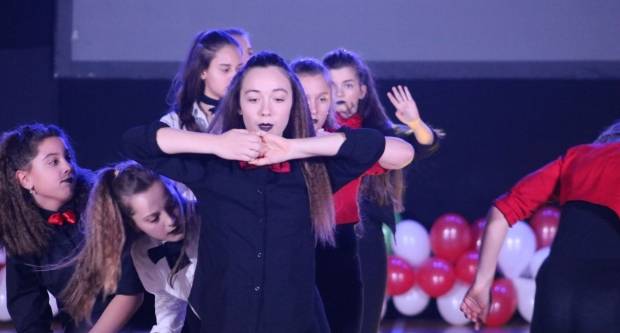 Božićna priča Pleterničkih mažoretkinja