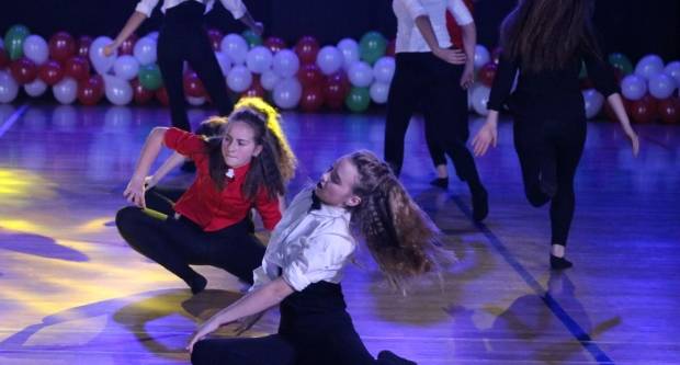 Božićna priča Pleterničkih mažoretkinja