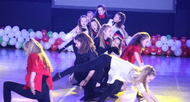 Božićna priča Pleterničkih mažoretkinja