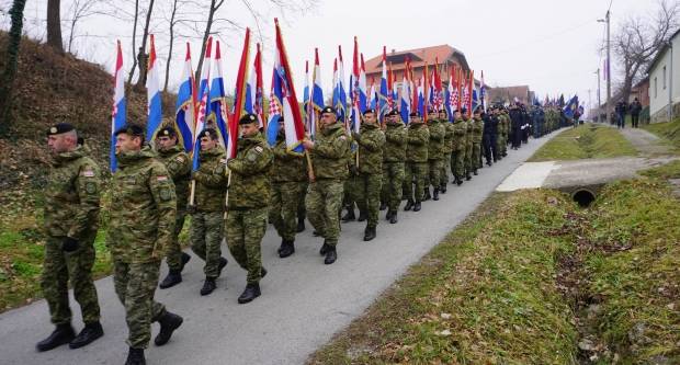 Hodočašće hrvatskih branitelja, vojske i policije u Voćin Hodočašće hrvatskih branitelja, vojske i policije u Voćin