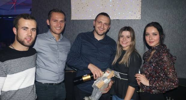 Noćni život u Platinumu u Požegi 15.12.2018. Noćni život u Platinumu u Požegi 15.12.2018.