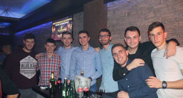 Noćni život u Platinumu u Požegi 15.12.2018.