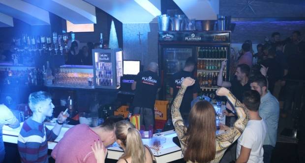 Noćni život u Platinumu u Požegi 15.12.2018.