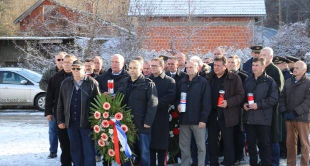 Polaganje vijenaca povodom 27. godišnjice oslobađanja zloglasnog uporišta u Bučju 26.12.2018.