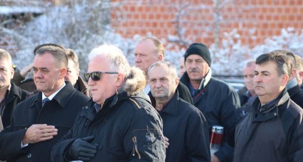 Polaganje vijenaca povodom 27. godišnjice oslobađanja zloglasnog uporišta u Bučju 26.12.2018.