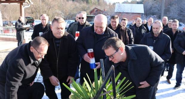 Polaganje vijenaca povodom 27. godišnjice oslobađanja zloglasnog uporišta u Bučju 26.12.2018.