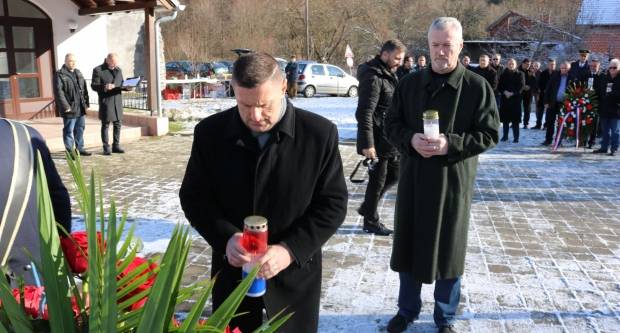 Polaganje vijenaca povodom 27. godišnjice oslobađanja zloglasnog uporišta u Bučju 26.12.2018.
